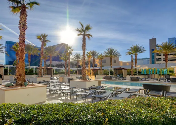 Mgm Signature-04-714 1Br 2Ba Balcony Suite